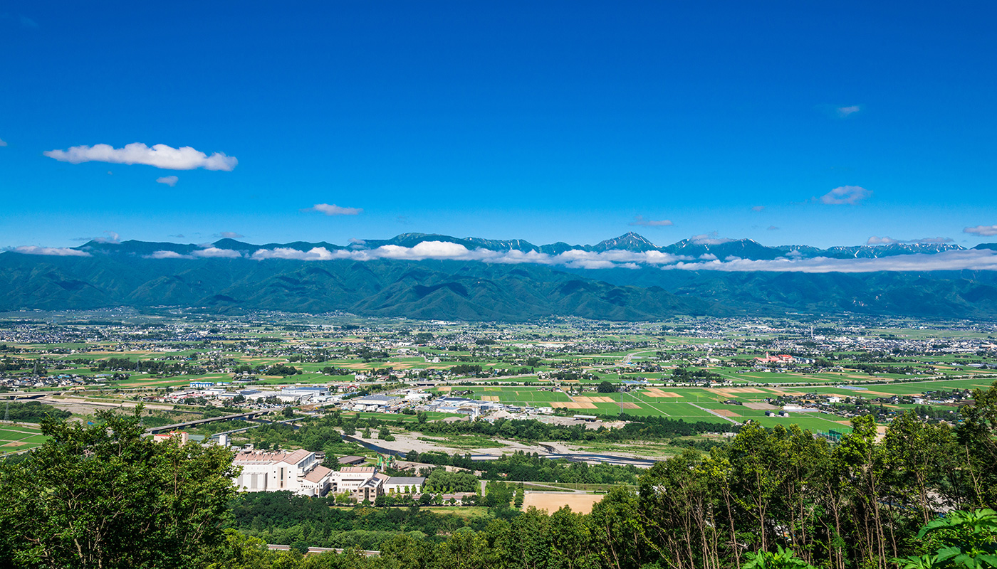 安曇野市