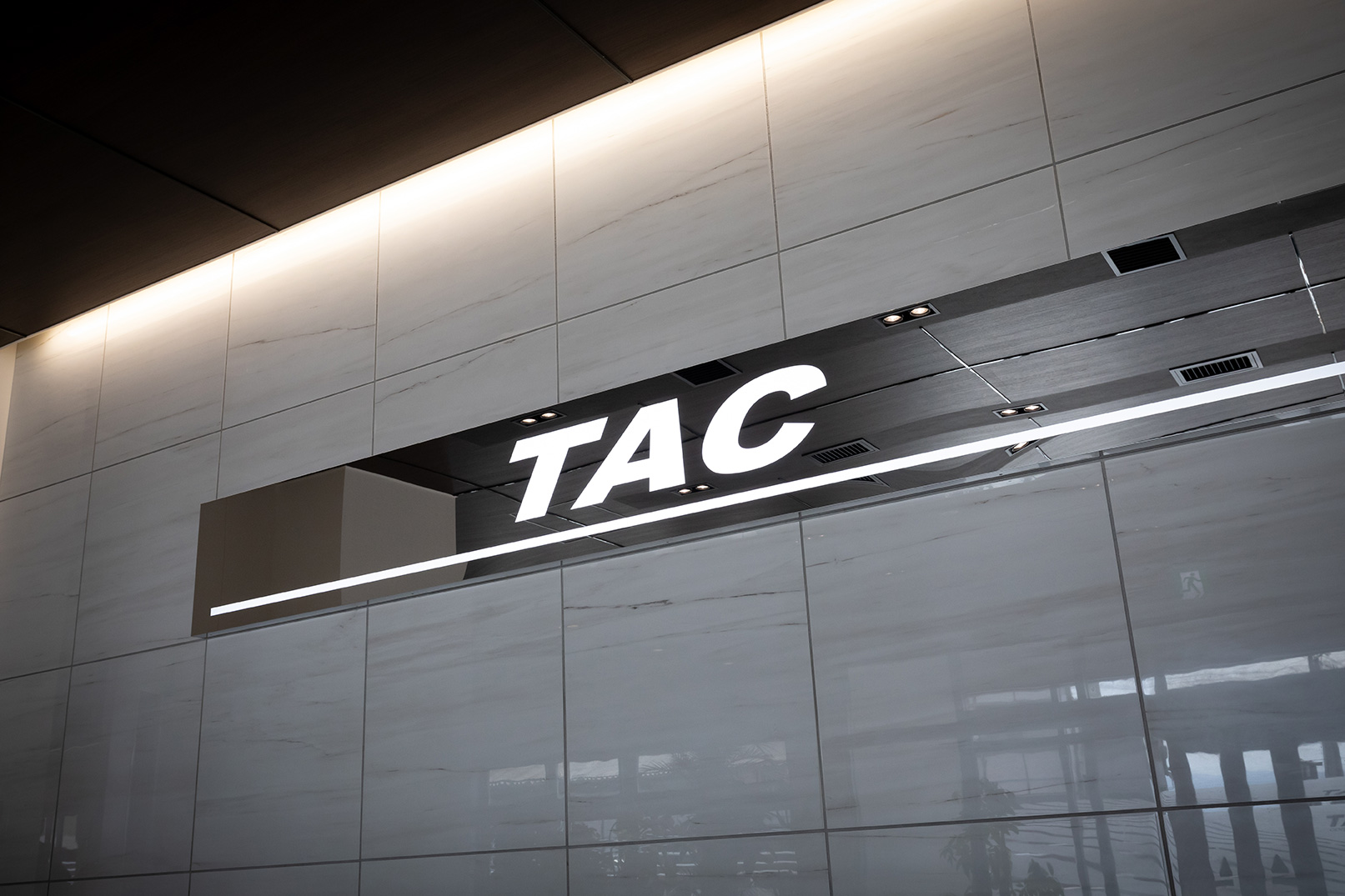 TAC 株式会社ヤマウラ