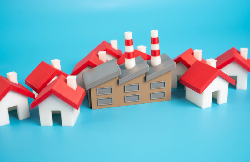 工場の騒音トラブルを防止！原因から効果的な対策まで専門家が解説